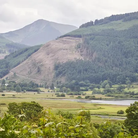 3 Bed In Keswick Sz422 *